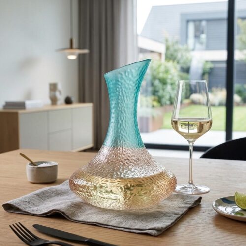 DECANTER